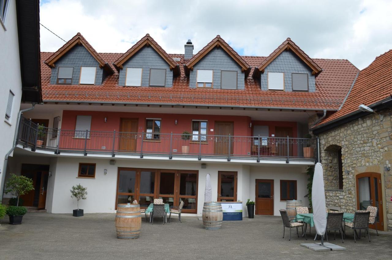 ホテル Hofgut Metzler Gau-Heppenheim エクステリア 写真